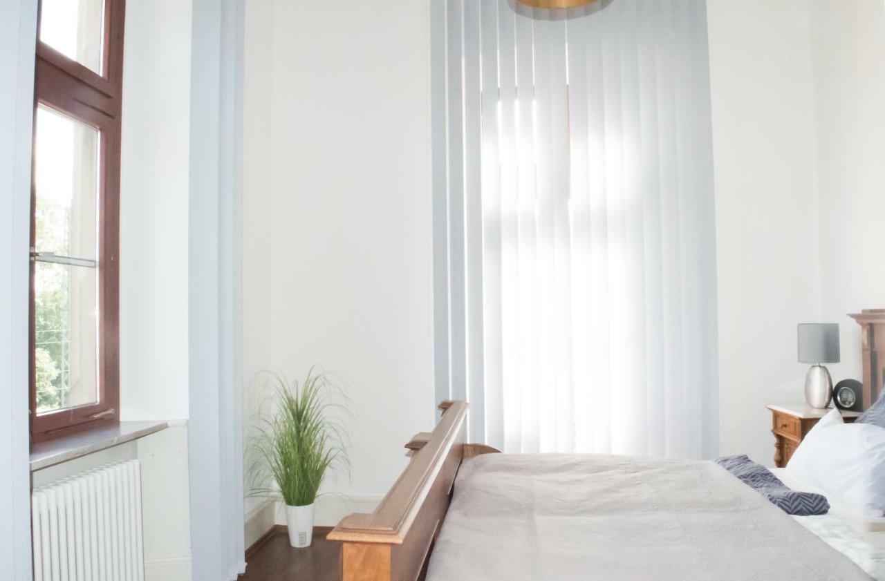 Wohnung In Top-Lage - Direkt Am Bahnhof バートヴィンプフェン エクステリア 写真