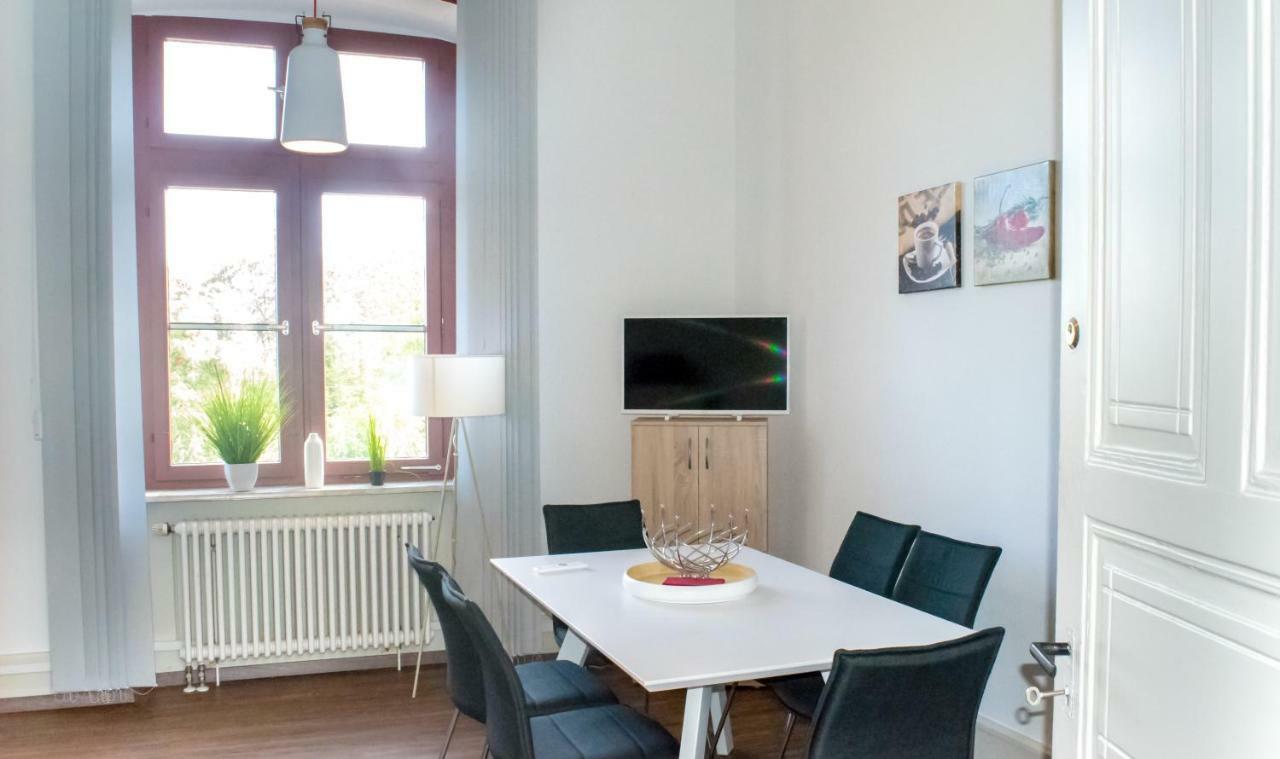 Wohnung In Top-Lage - Direkt Am Bahnhof バートヴィンプフェン エクステリア 写真